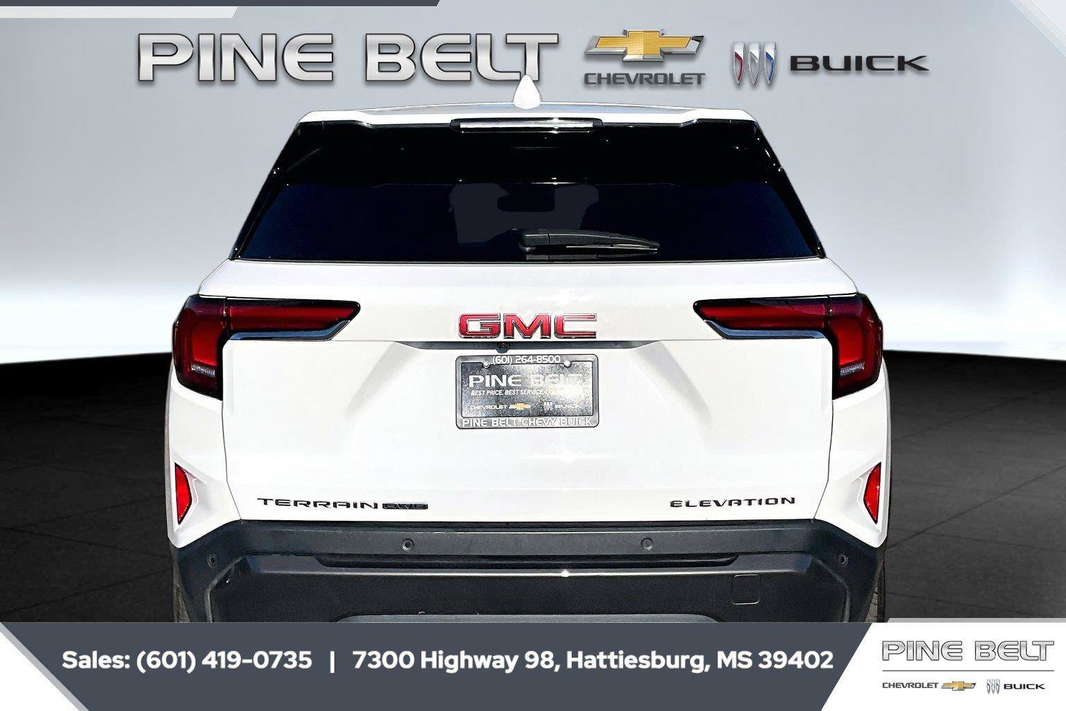 Used 2026 GMC Terrain Elevation AWD/4WD image 4