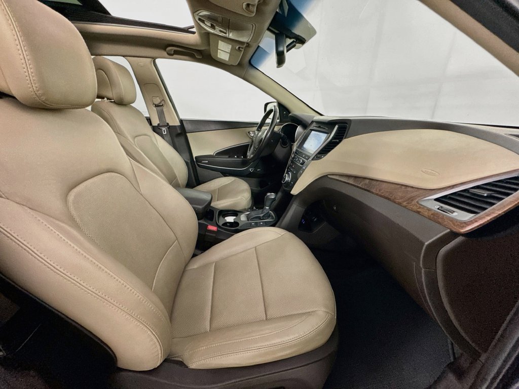 Used 2018 Hyundai Santa Fe Sport AWD/4WD image 36