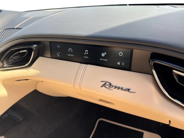 Used 2022 Ferrari Roma RWD image 11