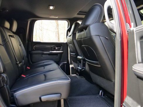 Used 2023 RAM 3500 Limited image 40