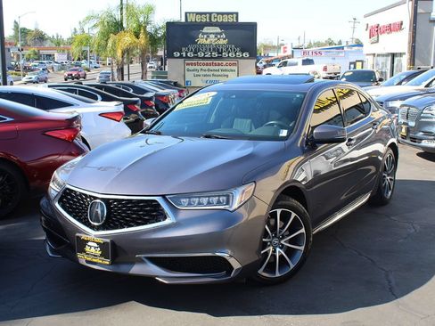 Used 2018 Acura TLX V6 w/ Technology Package FWD image 2