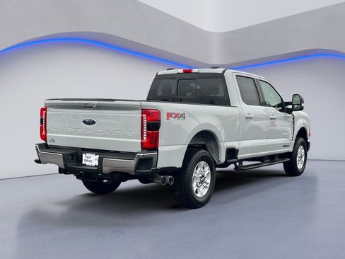 New 2026 Ford F250 XLT w/ XLT Premium Package AWD/4WD image 11