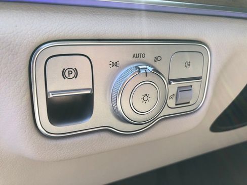 New 2025 Mercedes-Benz GLS 450 GLS 450 image 13