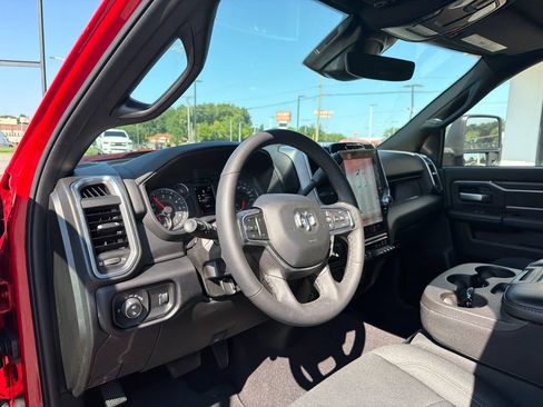 Used 2026 RAM 2500 Big Horn AWD/4WD image 4