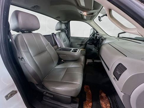 Used 2013 GMC Sierra 2500 W/T w/ Snow Plow Prep Package image 23