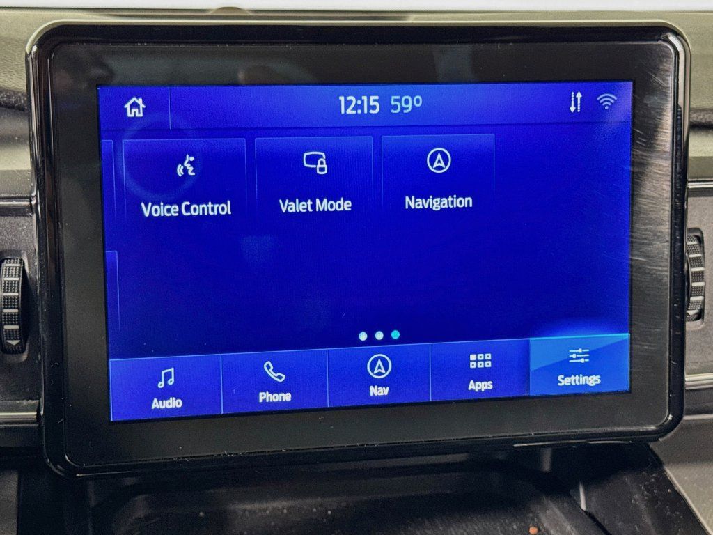 Used 2020 Ford Explorer XLT w/ Equipment Group 202A AWD/4WD image 27
