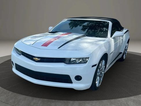 Used 2015 Chevrolet Camaro LT RWD image 7