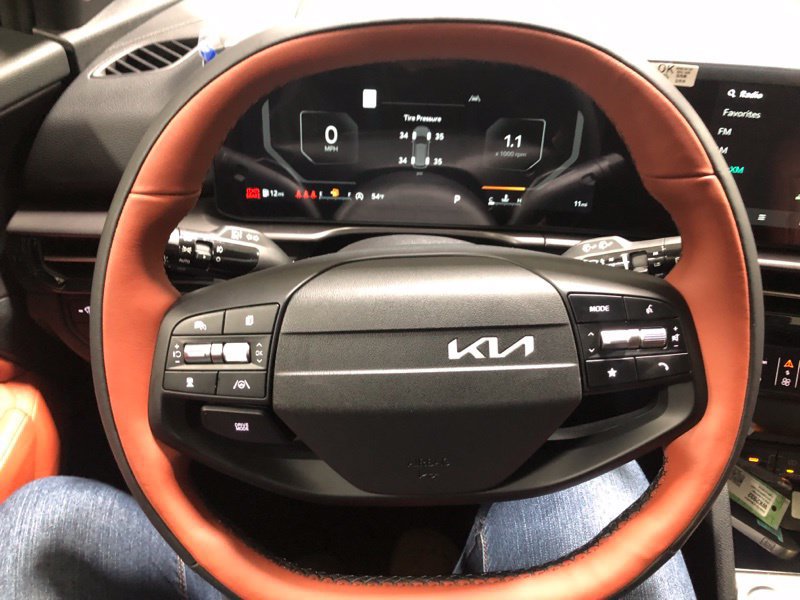 New 2026 Kia Sportage SX FWD image 25