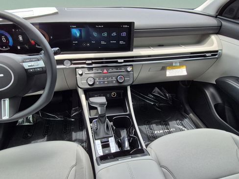 New 2026 Hyundai Tucson SE FWD image 13