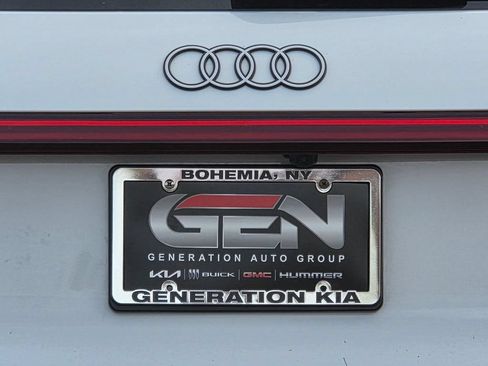 Used 2025 Audi Q5 Premium Plus w/ Premium Plus AWD/4WD image 38