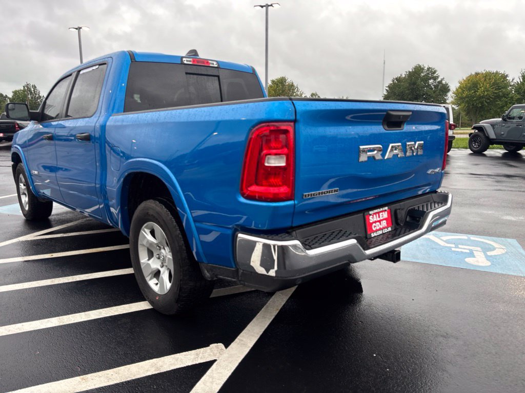 Used 2025 RAM 1500 Big Horn AWD/4WD image 7