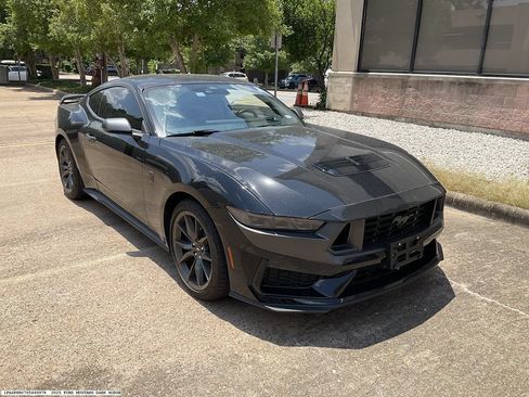 Used 2025 Ford Mustang Dark Horse RWD image 6