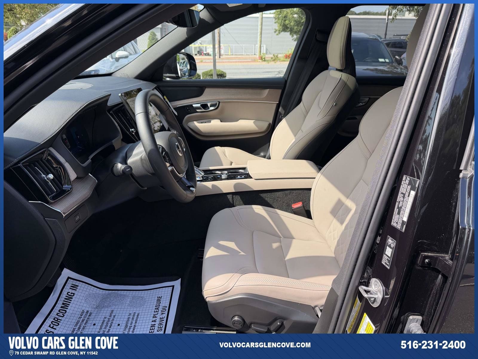 Used 2026 Volvo XC90 B5 Plus w/ Protection Package Premier AWD/4WD image 15