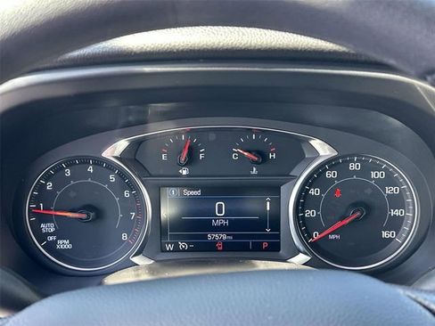 Certified 2023 GMC Acadia SLE w/ Driver Convenience Package FWD image 11