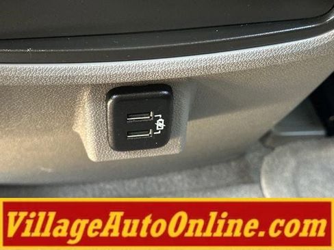Used 2017 Chevrolet Traverse LS AWD/4WD image 31