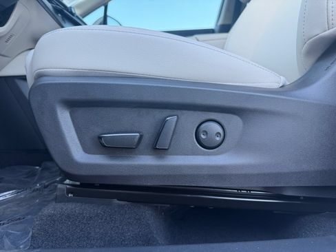New 2026 Nissan Murano SV AWD/4WD image 17
