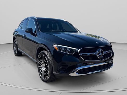 Certified 2026 Mercedes-Benz GLC 300 4MATIC image 7