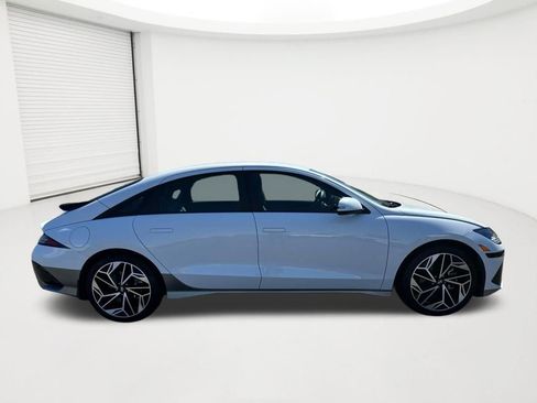 Used 2024 Hyundai Ioniq 6 SEL AWD/4WD image 4