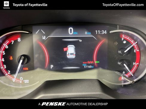 Used 2024 Toyota RAV4 XLE FWD image 32