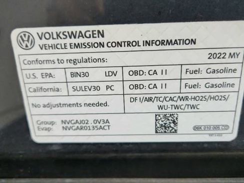 Used 2022 Volkswagen Tiguan SE R-Line image 64