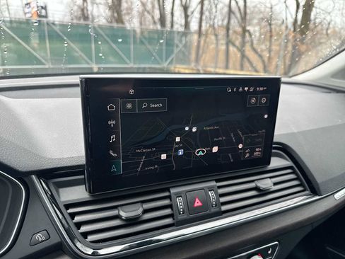 Used 2021 Audi Q5 Premium Plus image 28