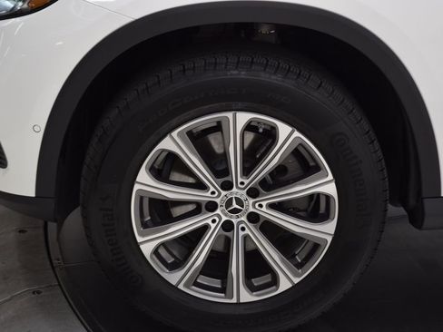 Certified 2026 Mercedes-Benz GLC 300 image 12