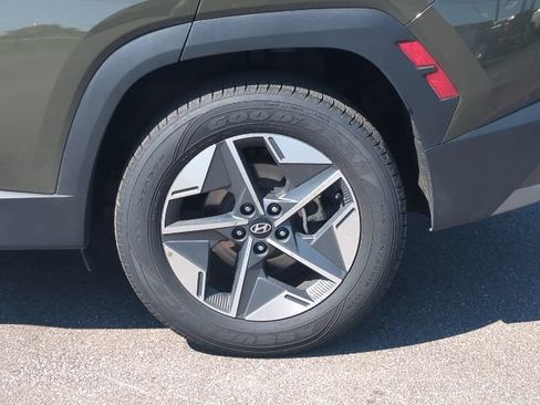 Used 2025 Hyundai Tucson SEL AWD/4WD image 16