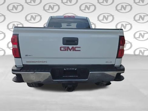 Used 2016 GMC Sierra 2500 SLE w/ SLE Preferred Package AWD/4WD image 12
