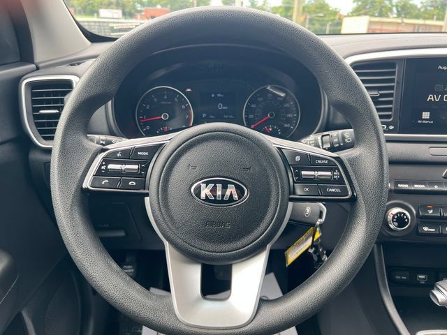 Used 2022 Kia Sportage LX FWD image 19