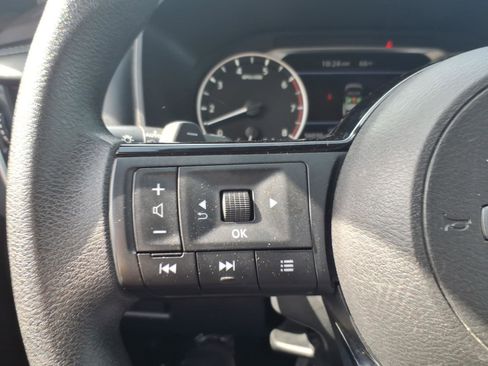 Certified 2023 Nissan Rogue SV image 19