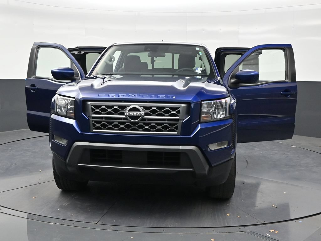 Used 2023 Nissan Frontier SV w/ SV Convenience Package RWD image 32