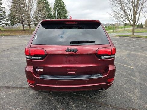 Used 2020 Jeep Grand Cherokee Altitude image 5