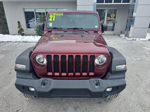 Used 2021 Jeep Wrangler Sport S image 9