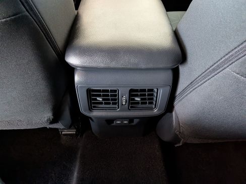 Certified 2025 Toyota RAV4 XLE AWD/4WD image 27