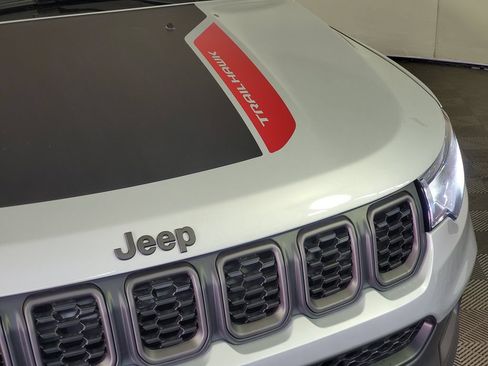 New 2026 Jeep Compass Trailhawk AWD/4WD image 31