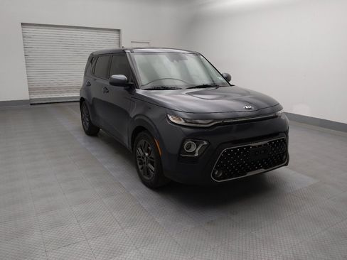 Used 2020 Kia Soul EX image 13