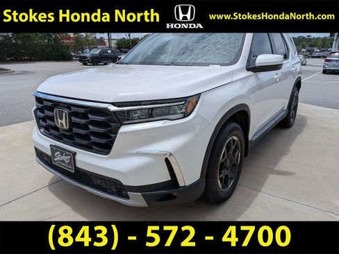Certified 2025 Honda Pilot EX-L image 5