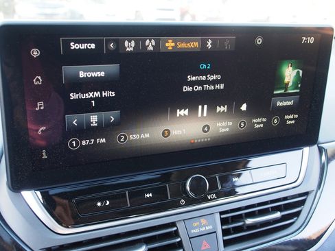 New 2026 Nissan Altima 2.5 SR w/ SR Premium Package FWD image 24