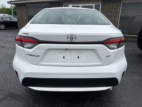 Used 2020 Toyota Corolla LE image 9
