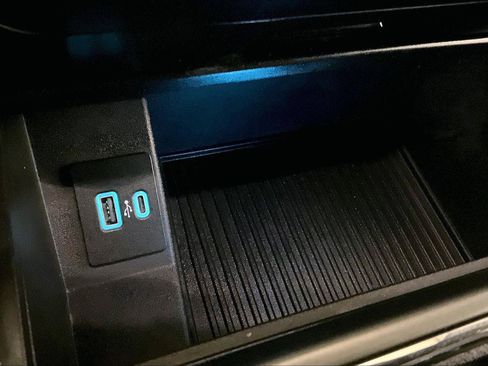 Used 2022 Ford F250 XLT w/ XLT Premium Package image 31