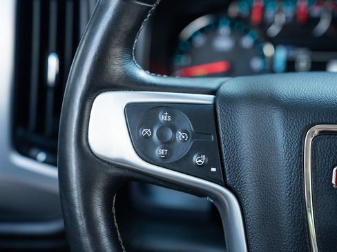 Used 2018 GMC Sierra 1500 SLT AWD/4WD image 23