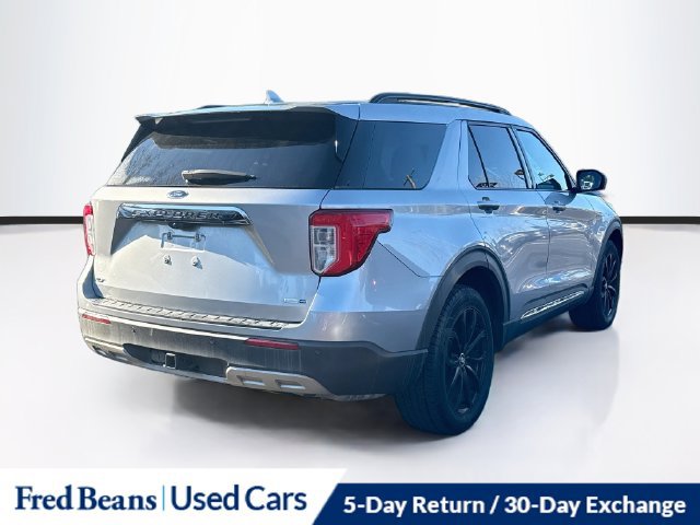 Used 2020 Ford Explorer XLT w/ Equipment Group 202A AWD/4WD image 10