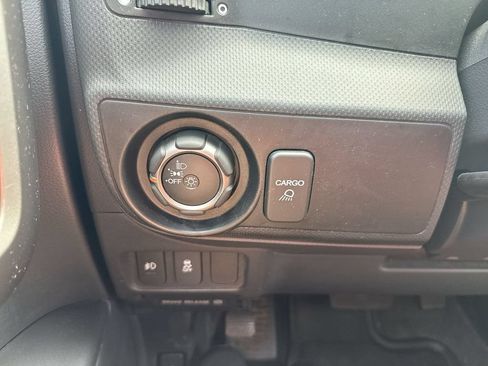 Used 2014 Honda Ridgeline SE image 19