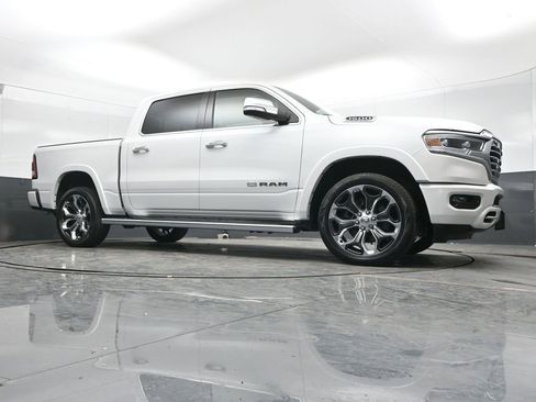 Used 2022 RAM 1500 Limited w/ Body-Colour Bumper Group image 45