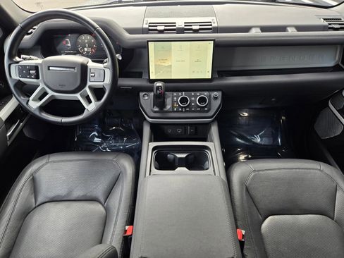 Used 2023 Land Rover Defender 130 SE AWD/4WD image 12