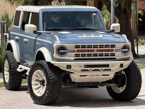 Used 2025 Ford Bronco Outer Banks AWD/4WD image 45