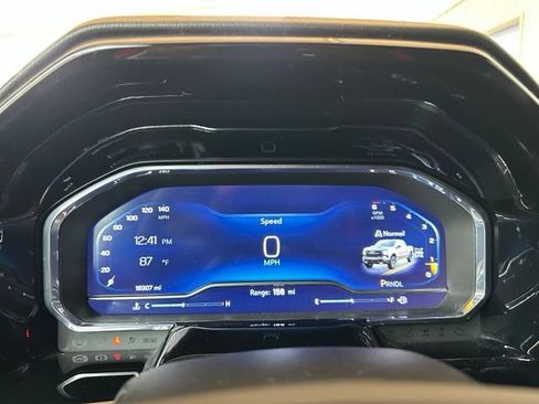 Used 2024 Chevrolet Silverado 1500 LT Trail Boss AWD/4WD image 7
