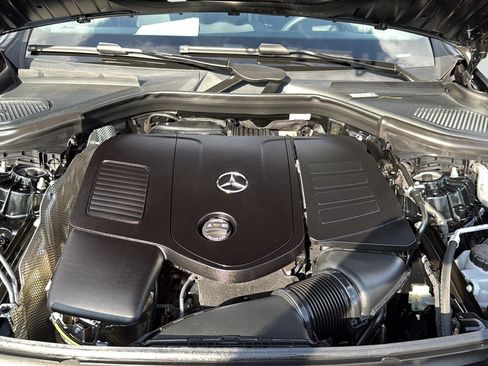Certified 2026 Mercedes-Benz GLC 300 4MATIC image 23