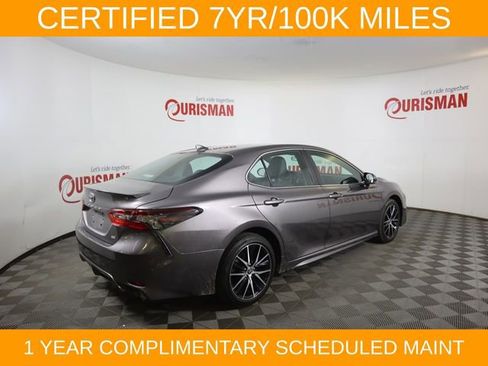 Used 2024 Toyota Camry SE FWD image 10