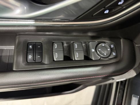 Used 2022 Chevrolet Tahoe RST w/ Max Trailering Package AWD/4WD image 17